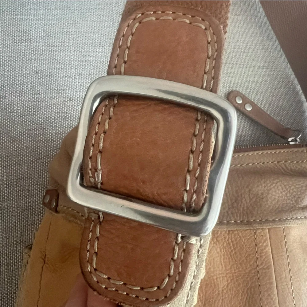 Vintage Fossil Slouchy Leather Hobo Bag Light brown/tan